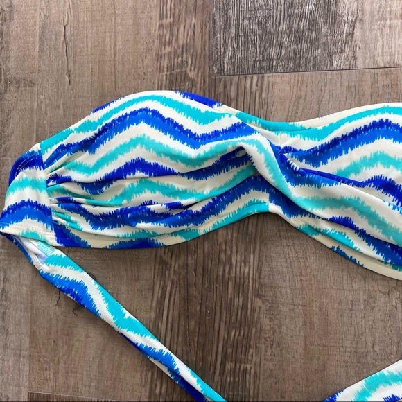 Body Glove Bandeau Bikini Set - Picture 3 of 10